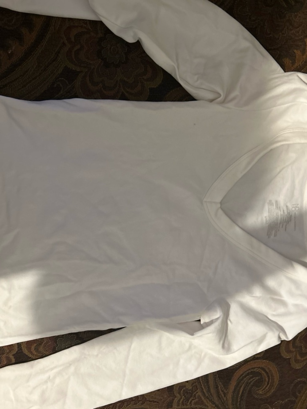 Women's White V-Neck Long Sleeve Tee